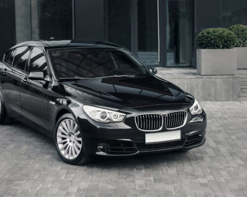 black-luxury-business-class-car-with-beautiful-wheels-large-chrome-grille